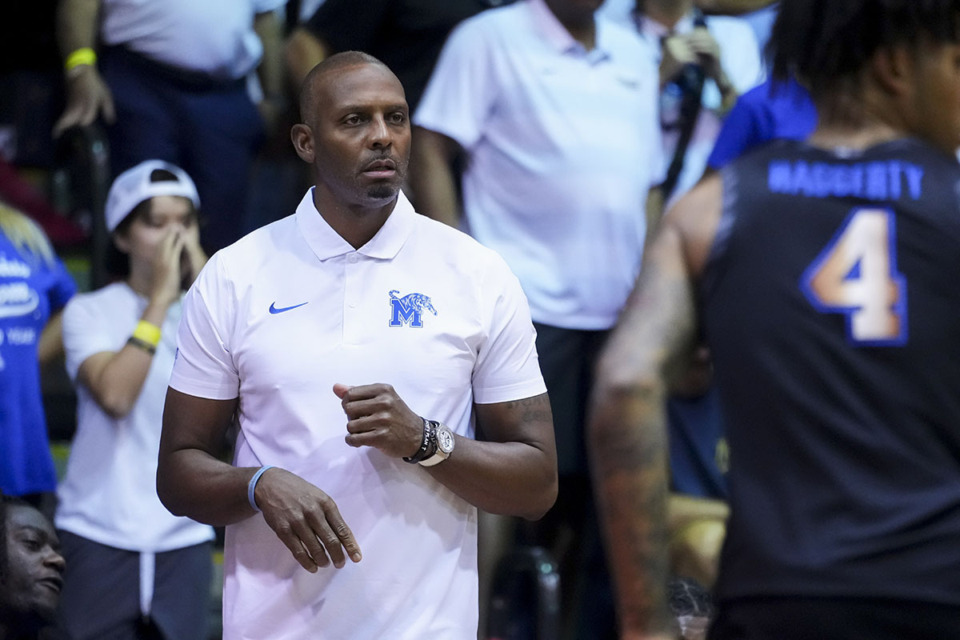 <strong>Memphis head coach Penny Hardaway watches from the sideline during the first half of an NCAA college basketball game against Michigan State at the Maui Invitational on Tuesday, Nov. 26, in Lahaina, Hawaii.</strong> (Lindsey Wasson/AP file)