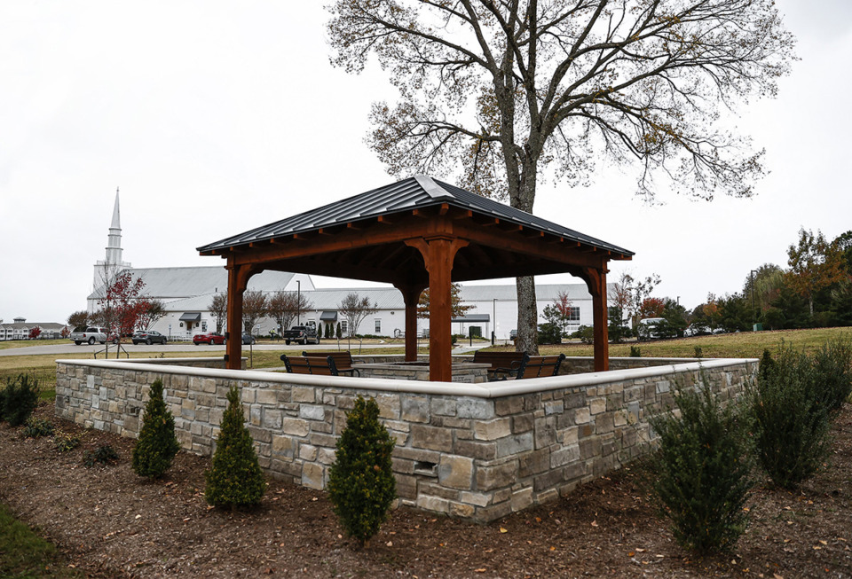 <strong>Harvest Church put up a prayer pavilion in honor of their members who died in the Texas plane crash.</strong> (Mark Weber/The Daily Memphian)