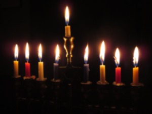 <strong>Rabbi Micah Greenstein: "There are actually nine spaces for candles on Chanukah menorahs, one for the 'helper' candle known as the Shamash candle.&rdquo;</strong> (Courtesy Kevindvt/Pixabay)