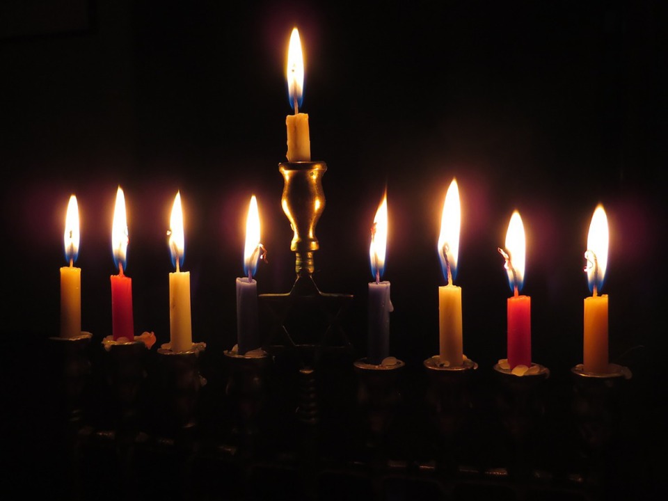 <strong>Rabbi Micah Greenstein: "There are actually nine spaces for candles on Chanukah menorahs, one for the 'helper' candle known as the Shamash candle.&rdquo;</strong> (Courtesy Kevindvt/Pixabay)