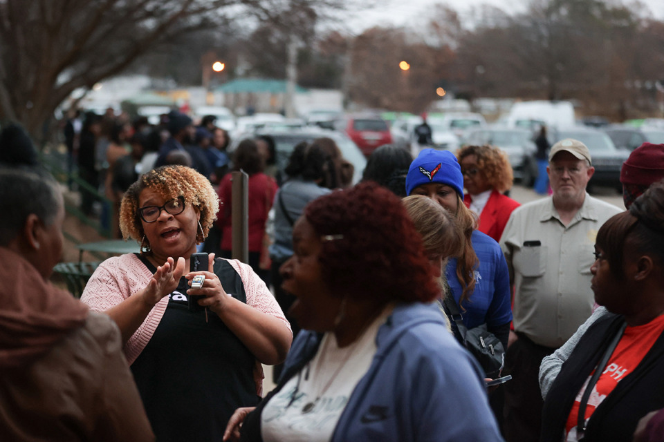 <strong>A line to get into a special-called meeting stretches around the corner of MSCS headquarters Dec. 17, 2024.</strong> (Patrick Lantrip/The Daily Mempian)