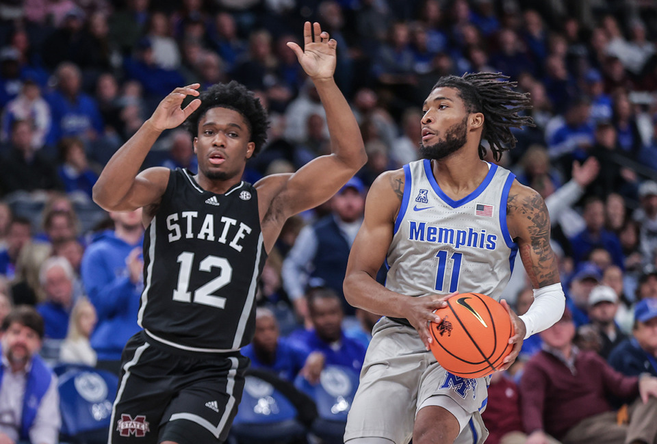 <strong>The University of Memphis drops in Parth Upadhyaya&rsquo;s AP Top 25 ballot this week after a lopsided loss to Mississippi State. Tigers guard Tyrese Hunter (11) looks for an open teammate during the Dec. 21, 2021 game against Mississippi State.</strong> (Patrick Lantrip/The Daily Memphian)