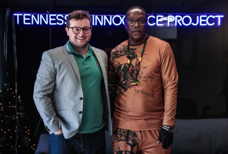 <strong>Connor Webber (left) and Ricky Webb pose for a portrait at the Tennessee Innocence Project's Midtown office Dec. 6, 2024.</strong> (Patrick Lantrip/The Daily Memphian)