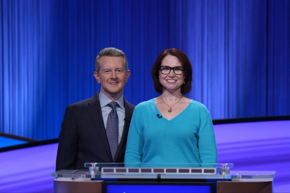 <strong>Germantown resident Laura Faddah (right) will be returning to California to try for her eighth straight&nbsp;&ldquo;Jeopardy!&rdquo; win.</strong>&nbsp;(Courtesy of Laura Faddah)