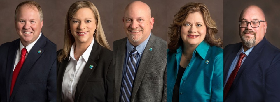 <strong>The Lakeland Board of Commissioners includes Mayor Josh Roman (left); Vice Mayor Michele Dial (second from left), and commissioners Jim Atkinson (center), Connie McCarter and Derek Johnston.</strong> (Courtesy City of Lakeland)