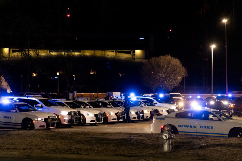 <strong data-stringify-type="bold">Memphis Police Officers as well as other police departments take part in a Sea of Blue Wednesday night, Jan. 22, for Charles Cathey. Cathey was a Memphis police officer who died after suffering a medical emergency in Downtown Memphis.</strong>&nbsp;(Brad Vest/Special to The Daily Memphian)