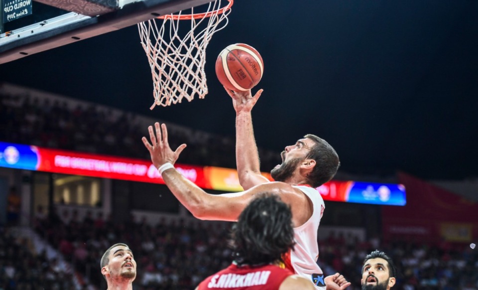 Spain's Marc Gasol, center, in action during a group C match against Iran in the FIBA Basketball World Cup 2019 in Guangzhou in south China's Guangdong province on Wednesday, Sep. 4, 2019. Spain won over Iran 73-65. (<strong>AP Photo</strong>)
