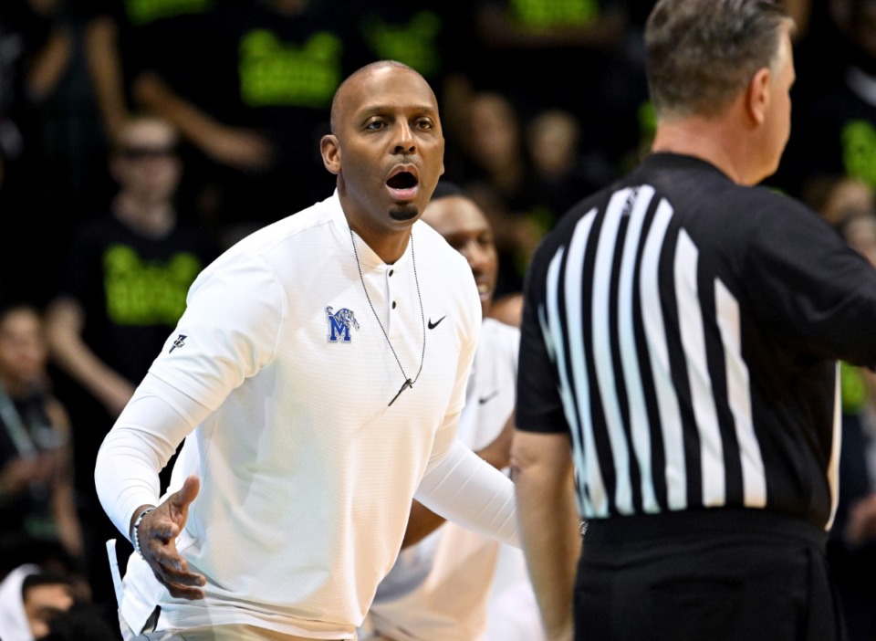 <strong>Memphis head coach Penny Hardaway&rsquo;s Tigers coasted to an 80-65 victory over the University of South Florida Thursday, Feb. 13, 2025, in Tampa, Florida.</strong> (Jason Behnken/AP)