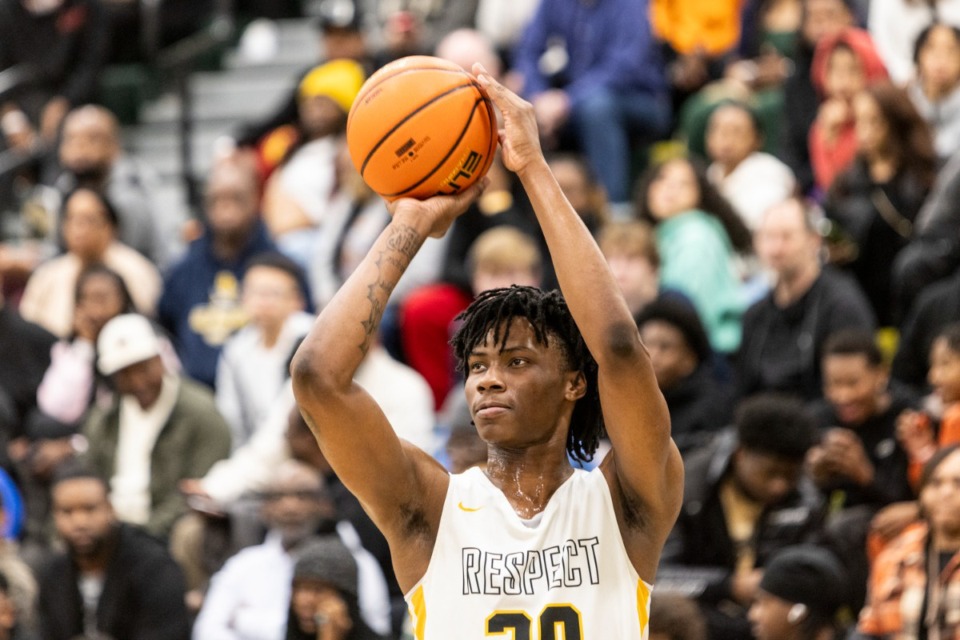 <strong>Whitehaven&rsquo;s Ottabwa Dickson attempts a shot during Friday&rsquo;s game against Dynamic Prep at the Memphis Hoopfest at Briarcrest Christian School on Jan. 3, 2025.</strong> (Brad Vest/Special to The Daily Memphian)