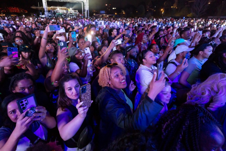 <strong>Fans watch as Jazmine Sullivan performs at Beale Street Music Festival in Tom Lee Park on Sunday, May 7, 2023.</strong> (Ziggy Mack/The Daily Memphian file)