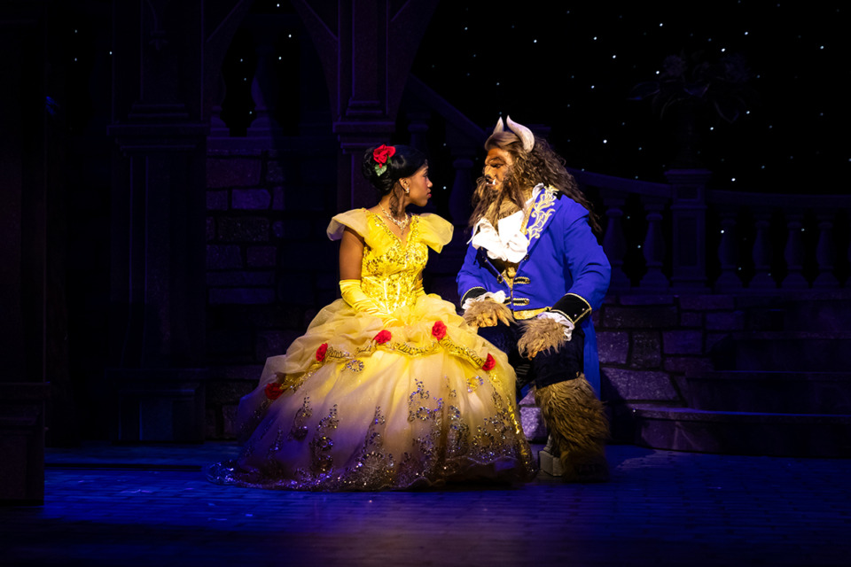 <strong>Jasmine Gillenwaters, left and Jimmy Rustenhaven, right, perform a scene from &ldquo;Beauty and the Beast&rdquo; at Theatre Memphis.</strong> (Courtesy Carla McDonald/Theatre Memphis)