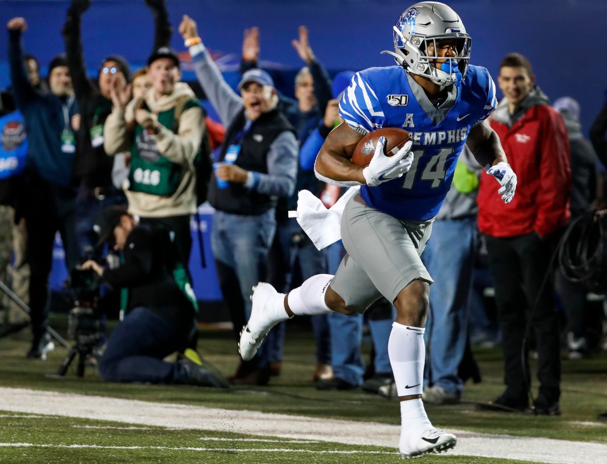 <strong>University of Memphis fans celebrate as running back Antonio Gibson scores a touchdown against SMU&nbsp;during the game on Saturday, Nov. 2, 2019, at Liberty Bowl Memorial Stadium.&nbsp;</strong>(Mark Weber/Daily Memphian)