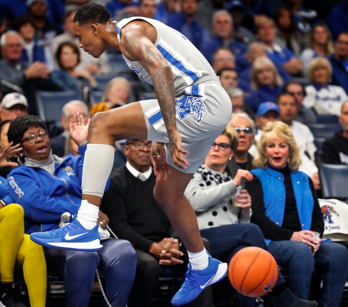 <strong>Memphis defender D.J. Jeffries saves a ball through his legs from going out of bound during action against Bradley Tuesday, Dec. 3, 2019 at the FedExForum.</strong> (Mark Weber/Daily Memphian)