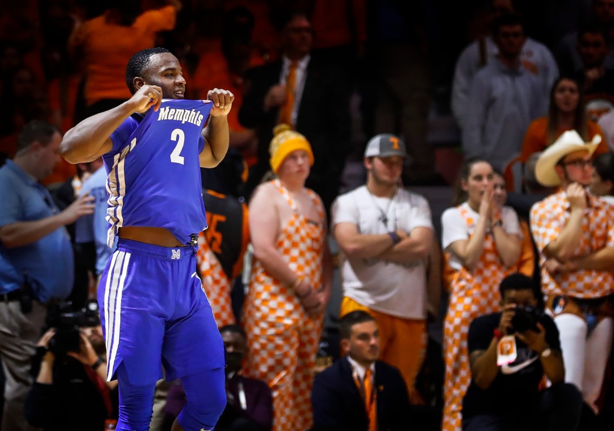 <strong>Memphis guard Alex Lomax pops his jersey during the final seconds of a 51-47 victory over Tennessee Saturday, Dec. 14, 2019 in Knoxville, Tennessee.</strong> (Mark Weber/Daily Memphian)