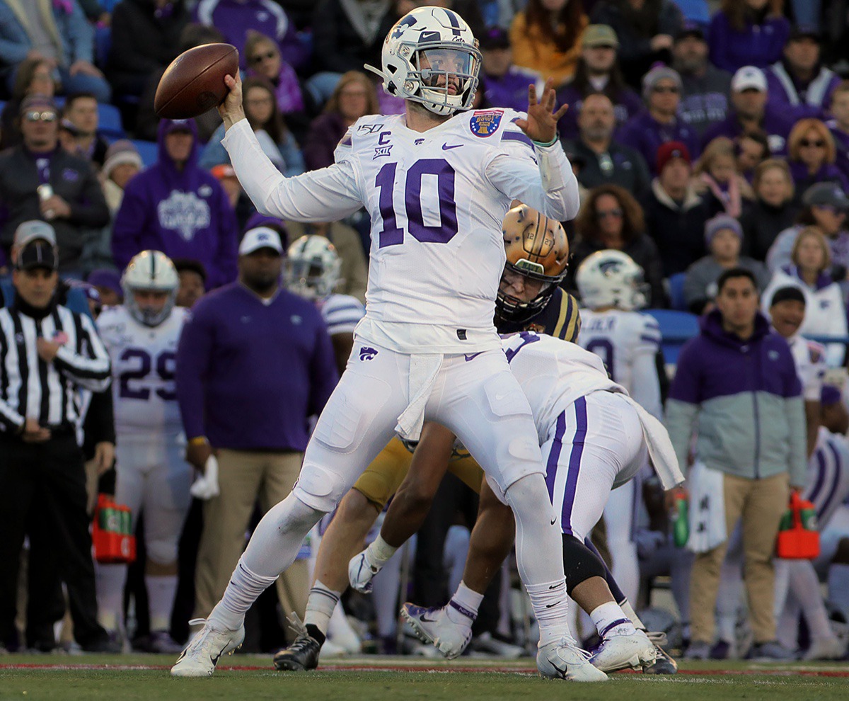 <strong>Kansas State University quarterback Skylar Thompson (10) throws the ball against Navy during the first half of the AutoZone Liberty Bowl Dec. 31, 2019.</strong> (Patrick Lantrip/Daily Memphian)