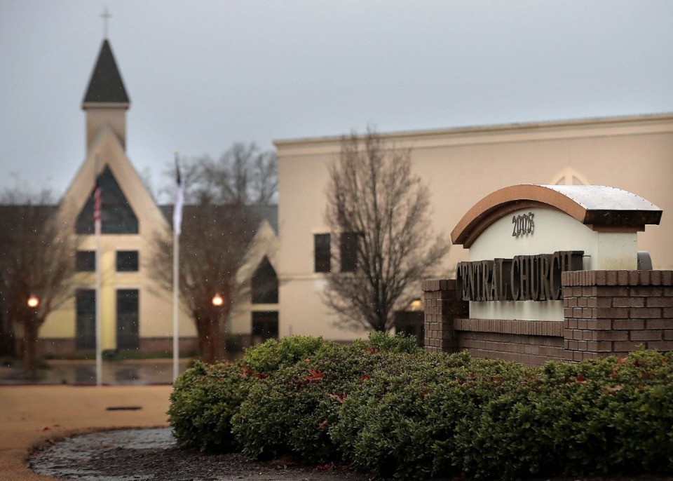 <strong>Once a megachurch, Central Church in Collierville went through two pastors and lost several thousand members before deciding to bring in an interim pastor with a national nonprofit that specializes in turning around evangelical churches.</strong> (Daily Memphian)