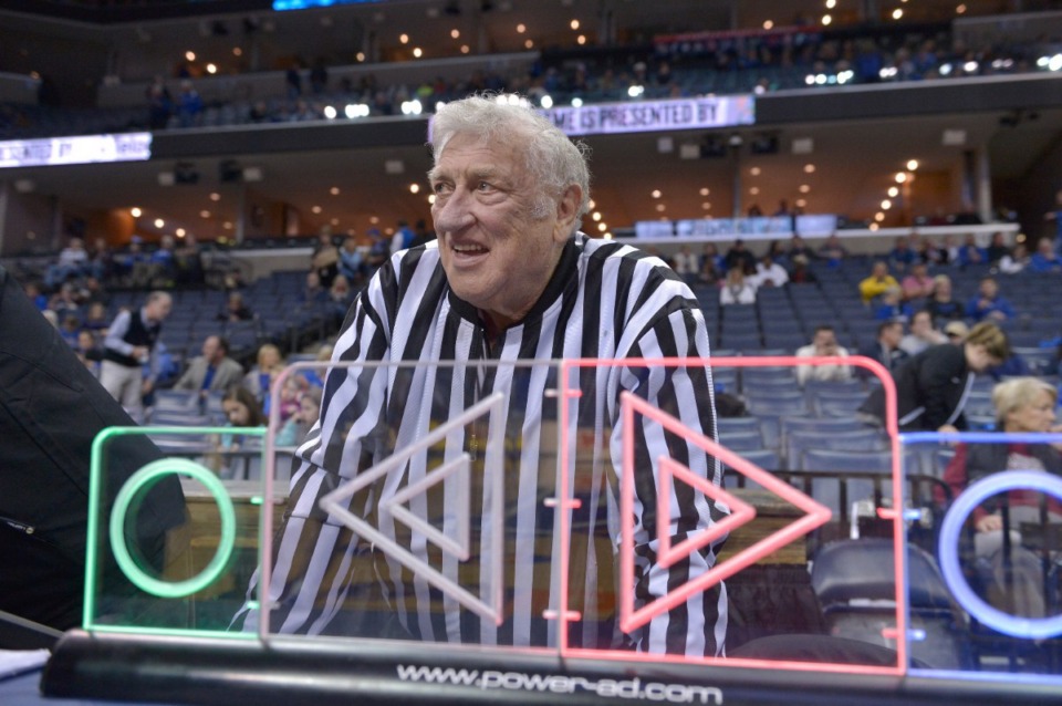 <strong>Jimmy Hayslip, who served as the scorekeeper for Tiger basketball for decades, died Tuesday. He is shown here on Dec. 30, 2016, his final game keeping the scorebook.</strong> (Photo courtesy of the University of Memphis/Brandon Dill)