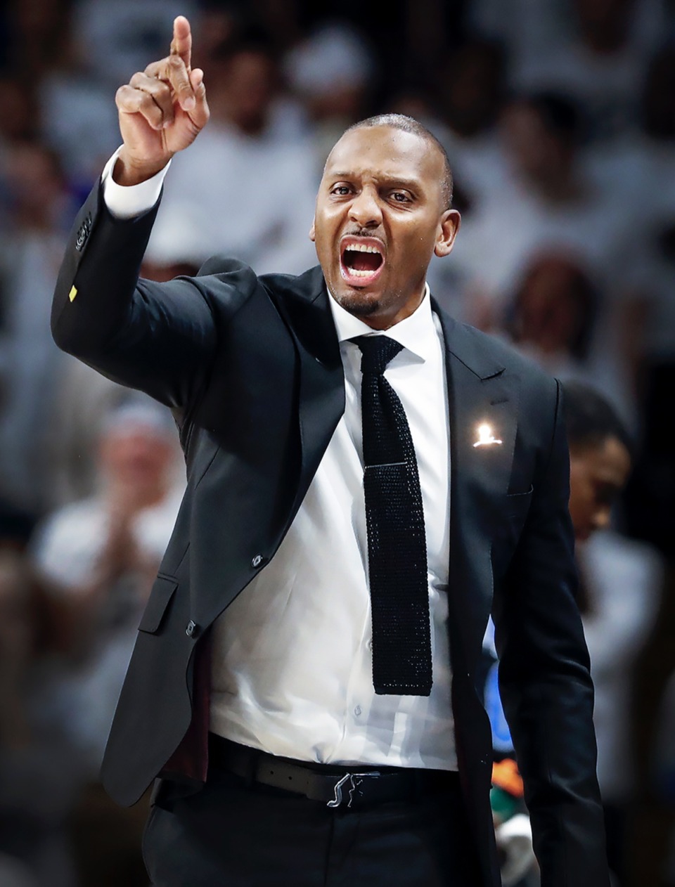 <strong>Memphis head coach Penny Hardaway calls a play during action against UCF on Wednesday, Jan. 29, 2020, in Orlando.</strong> (Mark Weber/Daily Memphian)
