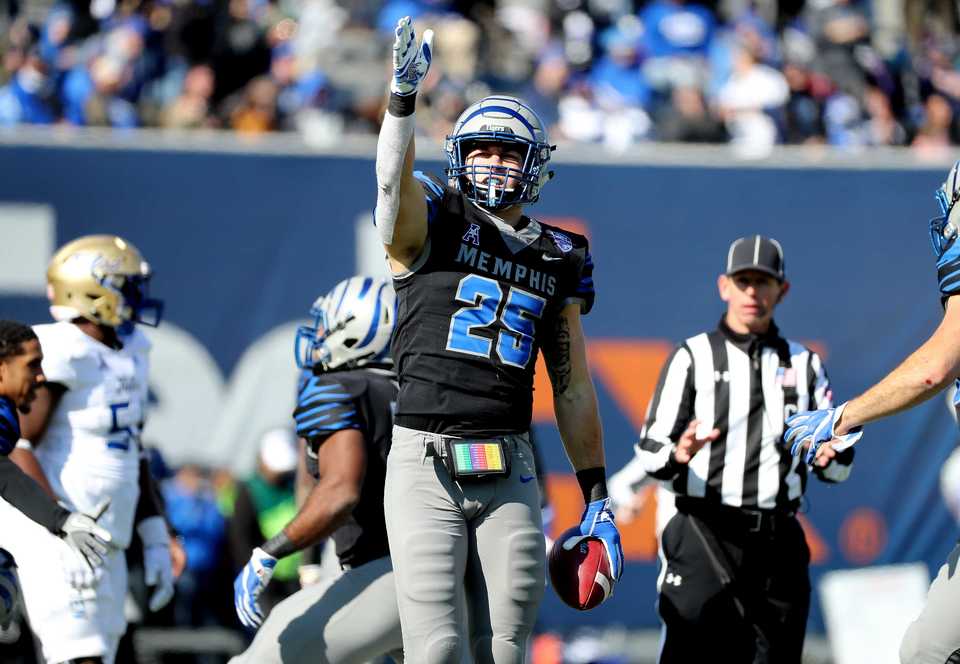 <strong>Memphis Tigers outside linebacker Austin Hall (25) celebrates after recovering a fumble in a game against Tulsa on Saturday, Nov. 10, 2018.</strong> (Houston Cofield/Daily Memphian)