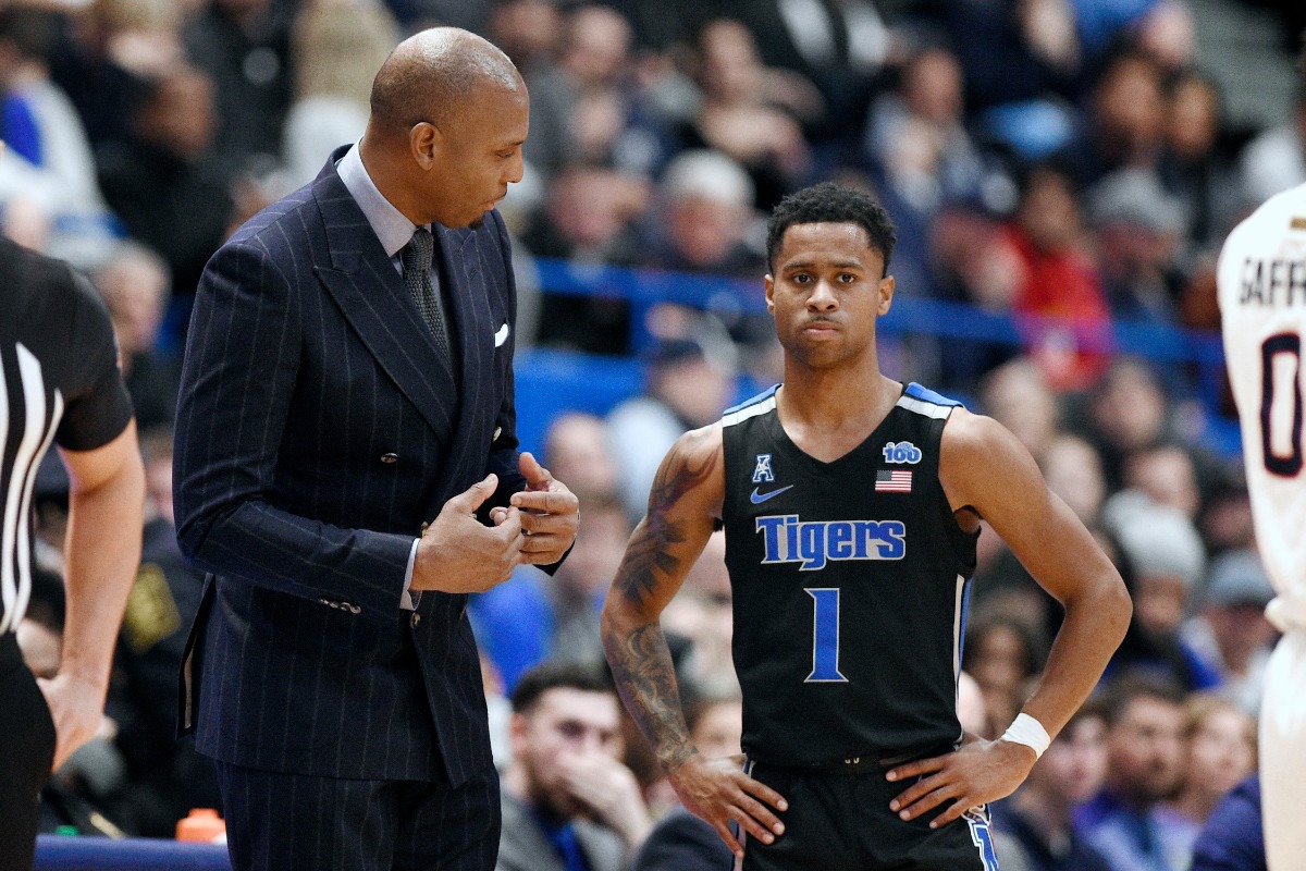 <strong>Coach Penny Hardaway talks with Tyler Harris in the second half of an NCAA college basketball game, against Connecticut, Sunday, Feb. 16, 2020, in Hartford, Conn.</strong> (Jessica Hill/AP)