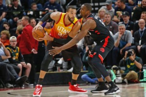 <strong>Utah Jazz center Rudy Gobert (right), seen here March 9, 2020, in Salt Lake City, tested a "preliminary" positive for COVID-19, according to a league release. The Jazz were scheduled to play the Thunder in Oklahoma City tonight.&nbsp;</strong>(Rick Bowmer/AP)