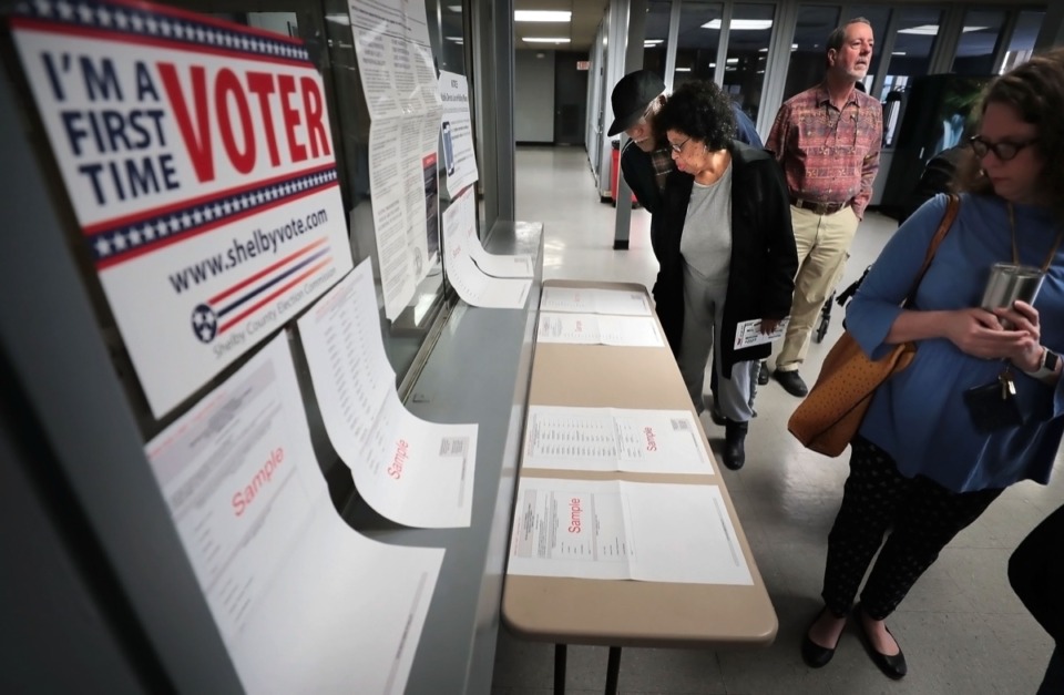 <strong>Joyce and Christopher Washington (left) read through the sample ballots at the Mississippi Boulevard Christian Church on March 3, 2020. Thursday, April 2, was the deadline to qualify for the Aug. 6, 2020, election.</strong>&nbsp;(Jim Weber/Daily Memphian)