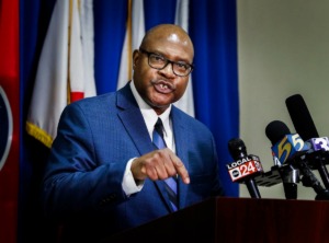 <strong>Shelby County Health Department health officer Dr. Bruce Randolph strongly states at the April 3, 2020, health department press conference that any business not adhering to social distancing guidelines will be shut down.</strong> (Mark Weber/Daily Memphian)