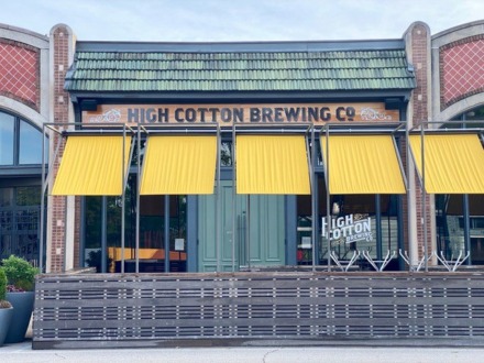 <strong>High Cotton Brewing Co. in the Edge District was among 13 Downtown businesses that received a forgivable loan to help it survive the pandemic.</strong> (Tom Bailey/Daily Memphian)