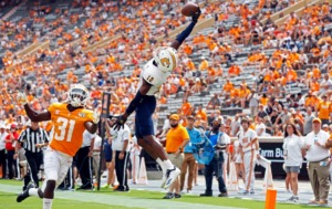 <strong>&ldquo;You&rsquo;re not going to have spectators at Neyland Stadium this year,&rdquo;&nbsp; said Dr. Jon McCullers. The Knoxville stadium was full of fans in September 2019 when Chattanooga played UT Knoxville.</strong> (Wade Payne/AP file)