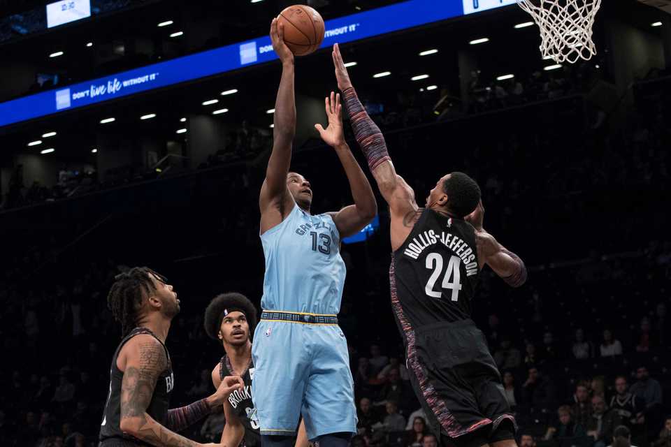 <span><strong>Memphis Grizzlies forward Jaren Jackson Jr. (13) goes to the basket against Brooklyn Nets forward Rondae Hollis-Jefferson (24), center Jarrett Allen (31) and guard D'Angelo Russell (1) during the first half of an NBA basketball game Friday, Nov. 30, 2018, in New York.</strong> (AP Photo/Mary Altaffer)</span>