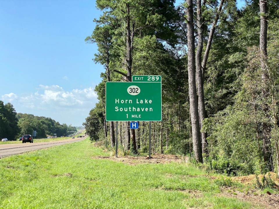 <strong>The address for the Google Operations Center will be on Airways, but the wooded site (right) also borders Interstate 55.</strong> (Tom Bailey/The Daily Memphian)