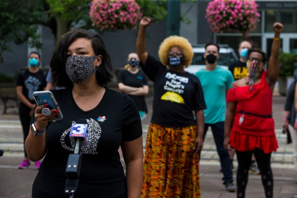 <strong>Community Activist Theryn Bond speaks at criminal justice advocacy group DeCarcerate Memphis rally near Memphis City Hall on Friday, Aug. 14, 2020.</strong> (Ziggy Mack/Special to Daily Memphian)