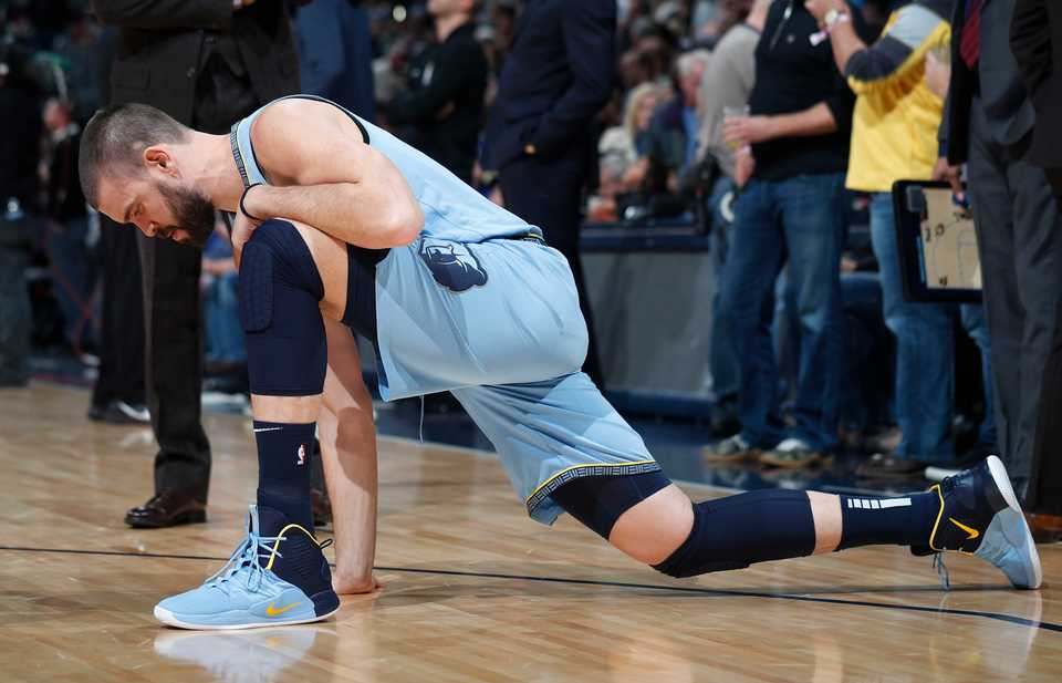 <span><strong>Memphis Grizzlies center Marc Gasol stretches before facing the Denver Nuggets in the first half of an NBA basketball game Monday, Dec. 10, 2018, in Denver.</strong> (AP Photo/David Zalubowski)</span>