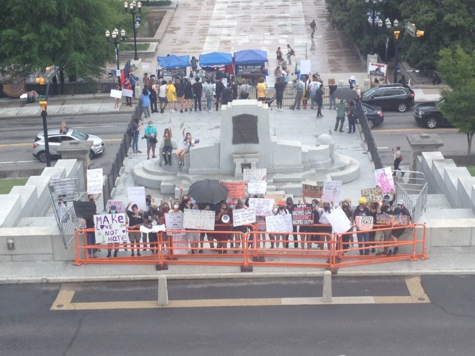 <strong data-stringify-type="bold">Protesters shout and honk horns Aug. 12, 2020, outside the state Capitol in opposition to legislation passed by the General Assembly setting harsher penalties for defacing state property, rioting and assaulting law enforcement officers.</strong>&nbsp;(Sam Stockard/Daily Memphian)