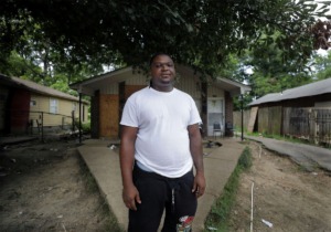 <strong>Antonio Strawder stands outside his North Memphis home on Aug. 26, next to the spot where he was repeatedly shocked with a Taser by Memphis Police Department officer Otto Kiehl while being arrested for driving without a license. </strong>(Patrick Lantrip/Daily Memphian)