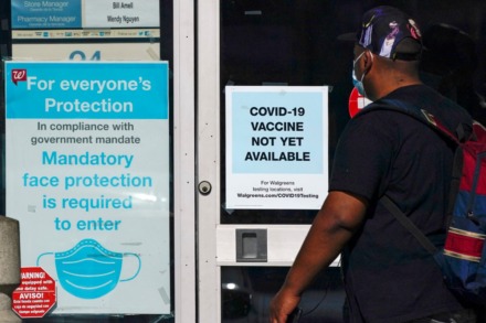 <strong>A sign at a Walgreens location in Long Beach, Calif., indicates that a COVID-19 vaccine is not yet available there.</strong>&nbsp;<strong>Tennessee expects to receive about 57,000 doses of the Pfizer vaccine in mid-December.</strong> (Ashley Landis/Associated Press)