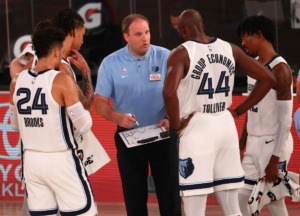 <strong>Memphis Grizzlies head coach Taylor Jenkins (speaking to players during a timeout against the Oklahoma City Thunder Aug. 7, 2020, in Lake Buena Vista, Fla.) said he was&nbsp;&ldquo;fired up&rdquo; about resuming practice.</strong>&nbsp;(Kim Klement/AP)