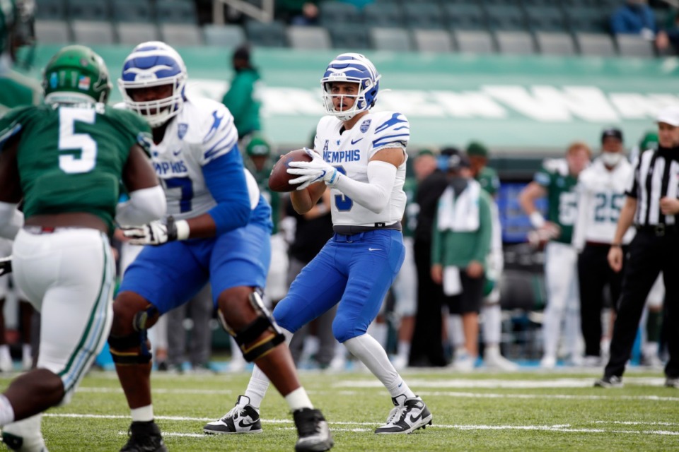 <strong>&ldquo;This year&rsquo;s been different, it&rsquo;s been frustrating,&rdquo;&nbsp;Memphis quarterback Brady White, seen here Dec. 5 against Tulane. &ldquo;I&rsquo;ve come into these interviews with you guys and sometimes can&rsquo;t answer those questions (about the offense).&rdquo;</strong> (Photo/Tyler Kaufman)