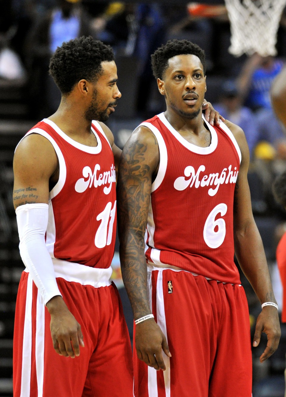 <strong>Memphis Grizzlies guards Mike Conley (11) and Mario Chalmers (6) talk between plays in the game against the Oklahoma City Thunder, Nov. 16, 2015, in Memphis.</strong> (AP Photo/Brandon Dill file)