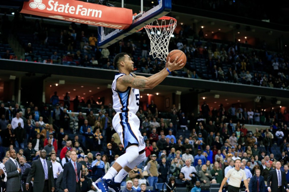 <strong>Memphis Grizzlies guard Courtney Lee scores the game-winning basket against the Sacramento Kings with less than one second remaining in the game, Nov. 13, 2014, in Memphis. The Grizzlies won 111-110.</strong> (AP Photo/Mark Humphrey file)