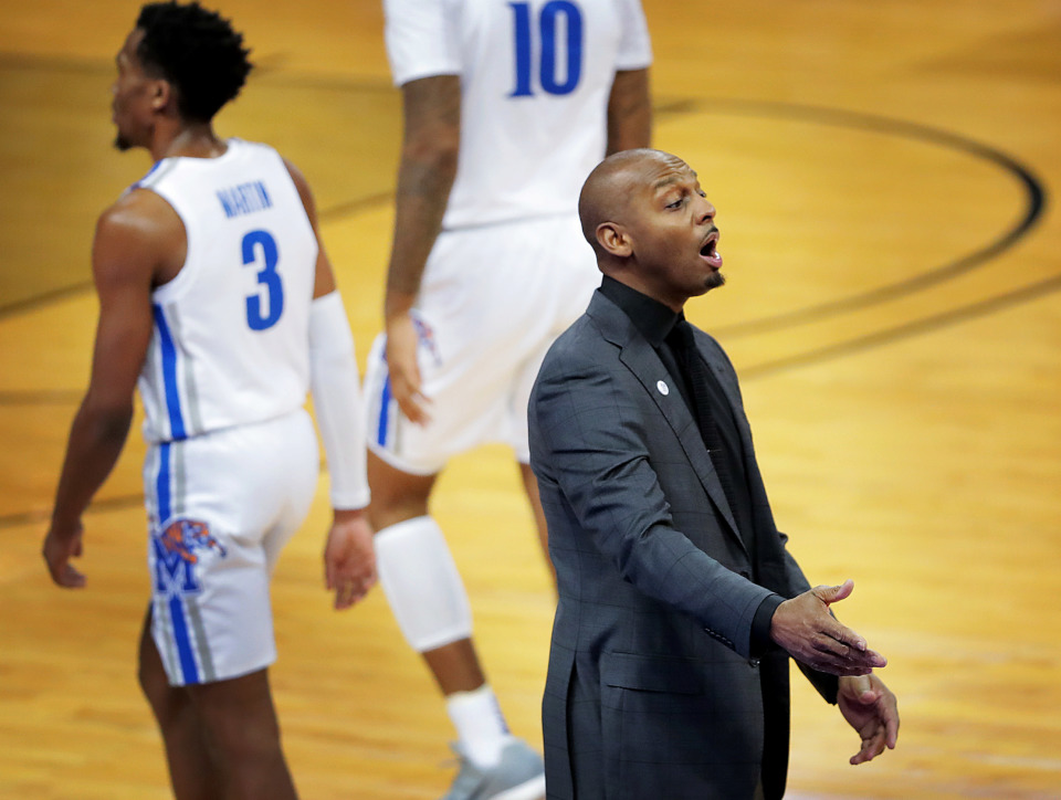 <strong>University of Memphis basketball coach Penny Hardaway disputes a call during the Tigers game against the Rattlers at the FedExForum on Dec. 29, 2018.</strong> (Jim Weber/Daily Memphian)
