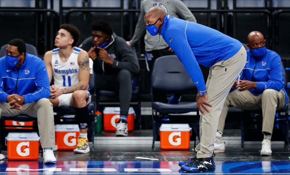 <strong>Memphis head coach Penny Hardaway on the bench during final minutes of a 56-49 loss to Tulsa on Monday, Dec. 21, 2020.</strong> (Mark Weber/The Daily Memphian)