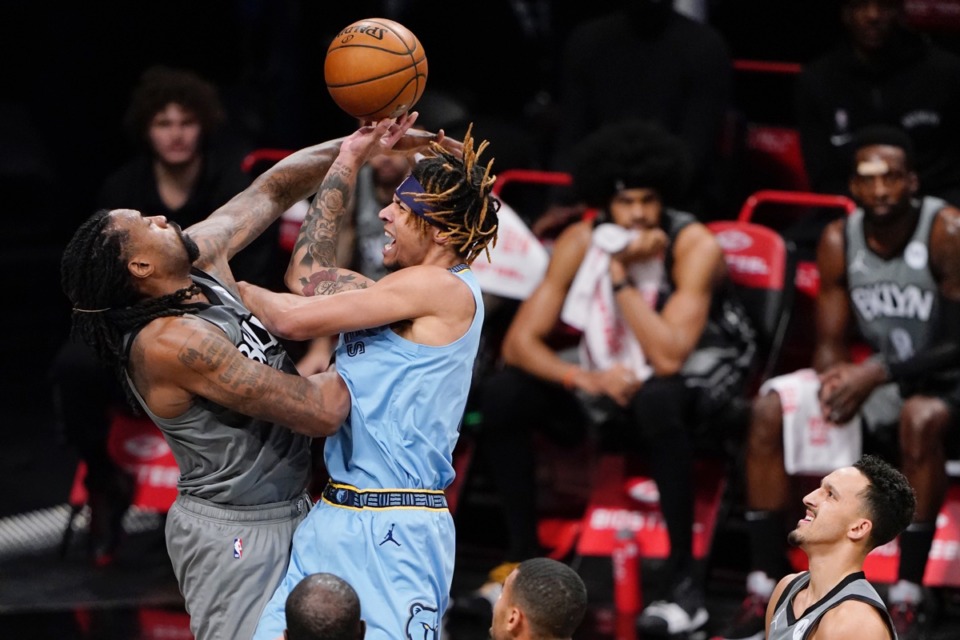 <strong>Brooklyn Nets center DeAndre Jordan, left, defends against a shot by Grizzlies forward Brandon Clarke on Monday, Dec. 28, 2020, in New York.</strong> (Kathy Willens/AP)
