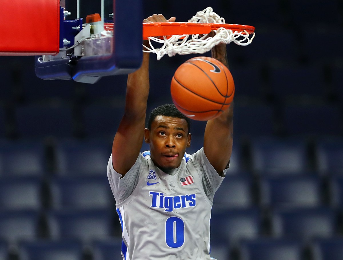 <strong>University of Memphis forward D.J. Jeffries (0) slams the ball during a home game against the University of South Florida Dec. 29, 2020.</strong> (Patrick Lantrip/Daily Memphian)