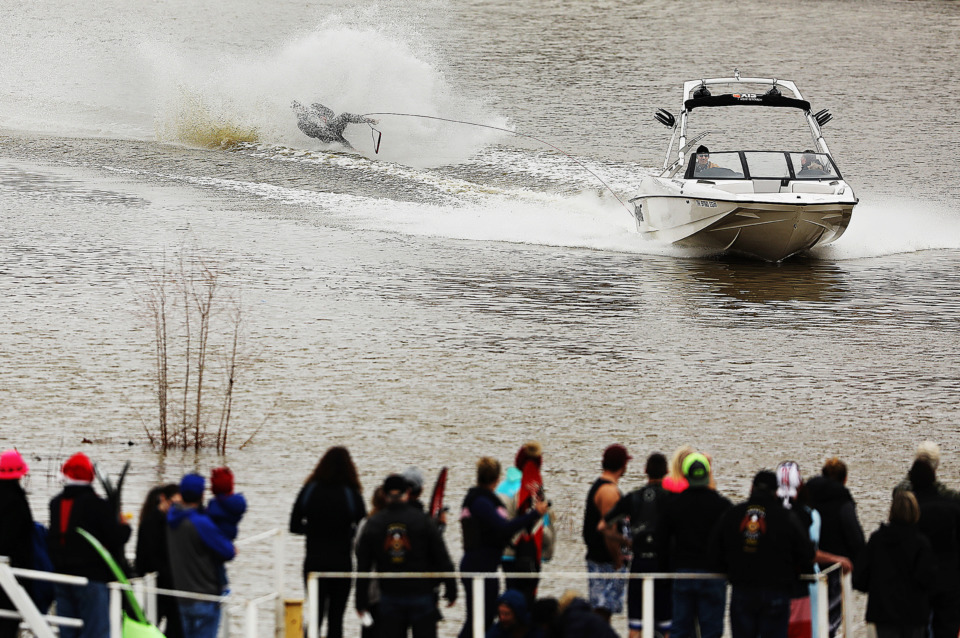 <p class="p1"><span class="s1"><strong>Dozens of skiers, wakeboarders, and bare-footers of all skill levels braved the winter waters of the Wolf River channel off Mud Island at the 42nd annual Ski Freeze held on Tuesday, Jan. 1, 2019.</strong> (Patrick Lantrip/Daily Memphian)</span>