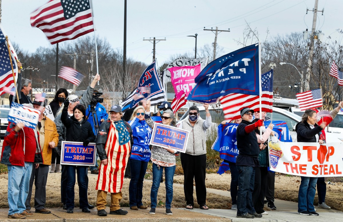 Local pro-Trump group protests peacefully in East Memphis - Memphis ...