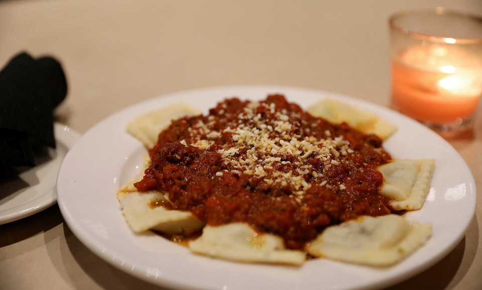 <strong>A traditional Pete &amp; Sam&rsquo;s ravioli with meat sauce.</strong> (Patrick Lantrip/Daily Memphian)