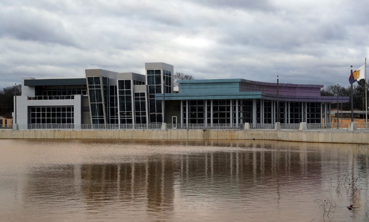 The new Raleigh Springs Civic Center sits at the site that formerly was the Raleigh Springs Mall. (Patrick Lantrip/Daily Memphian)