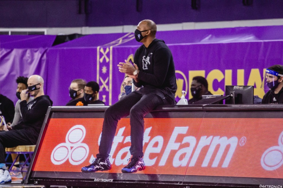 <strong>Coach Penny Hardaway watches from the sidelines Sunday, Jan. 24 as the Tigers defeat ECU in Greenville, N.C.</strong> (Houston McCullough/ECU Athletics)