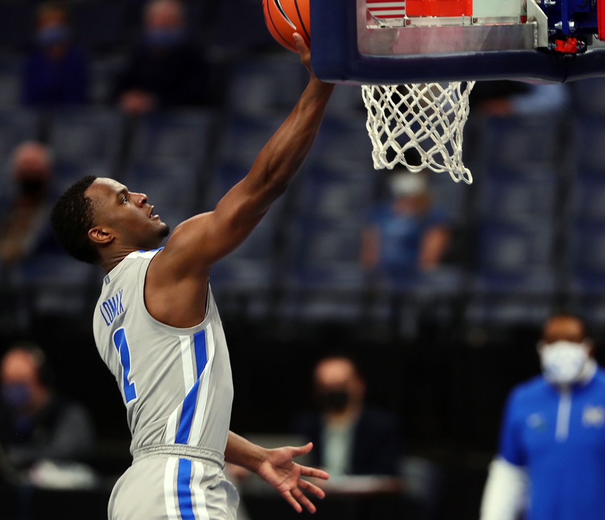 <strong>University of Memphis guard Alex Lomax (2) goes for a layup against SMU on Jan. 26.</strong> (Patrick Lantrip/Daily Memphian)